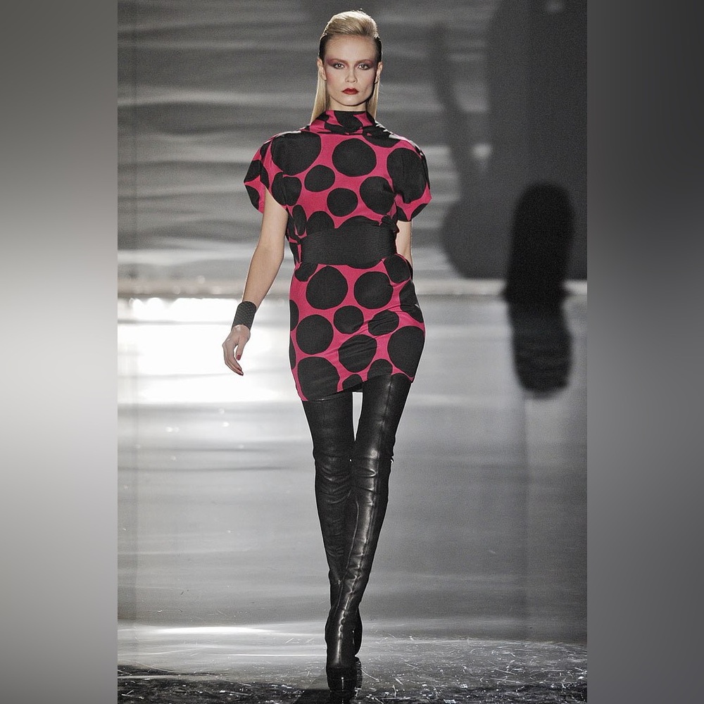 GUCCI Over The Knee Leather Platform Boots